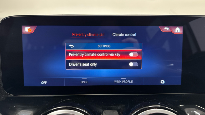 Mercedes-Benz GLA 250e Exclusive Edition 5dr Auto Hatchback